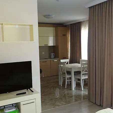 Apartmanhotel Florence Deluxe Szveti Vlasz