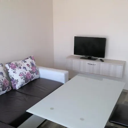 Apartmanhotel Florence Deluxe Szveti Vlasz