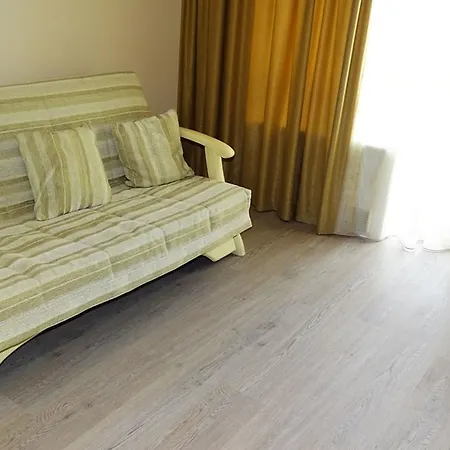 Apartmanhotel Florence Deluxe Szveti Vlasz